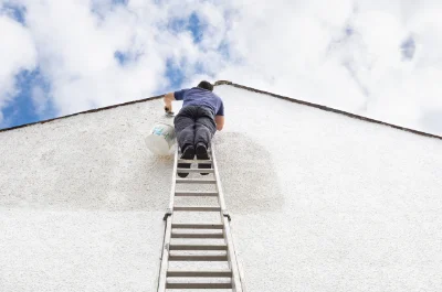 Peinture extérieure à Costaros — façades et ravalement